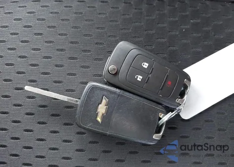 2013 Chevrolet Equinox Ls z USA, uszkodzony, nr VIN 1GNALBEK9DZ129901